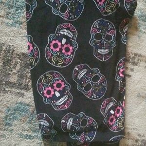 Sugar skull leggings